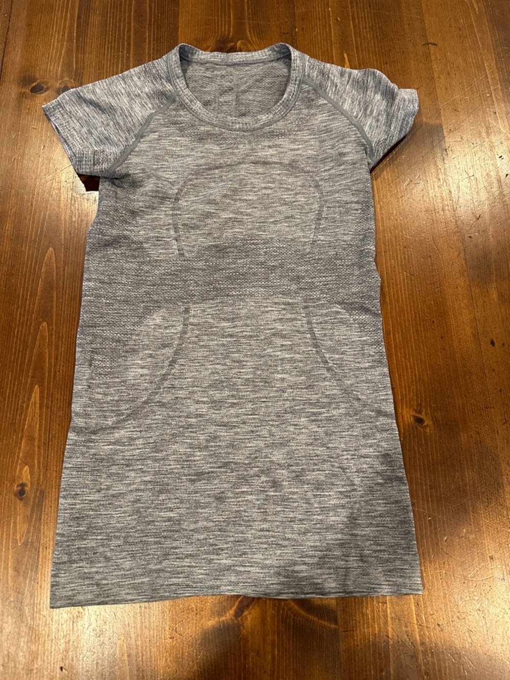 lululemon swiftly gray short sleeve